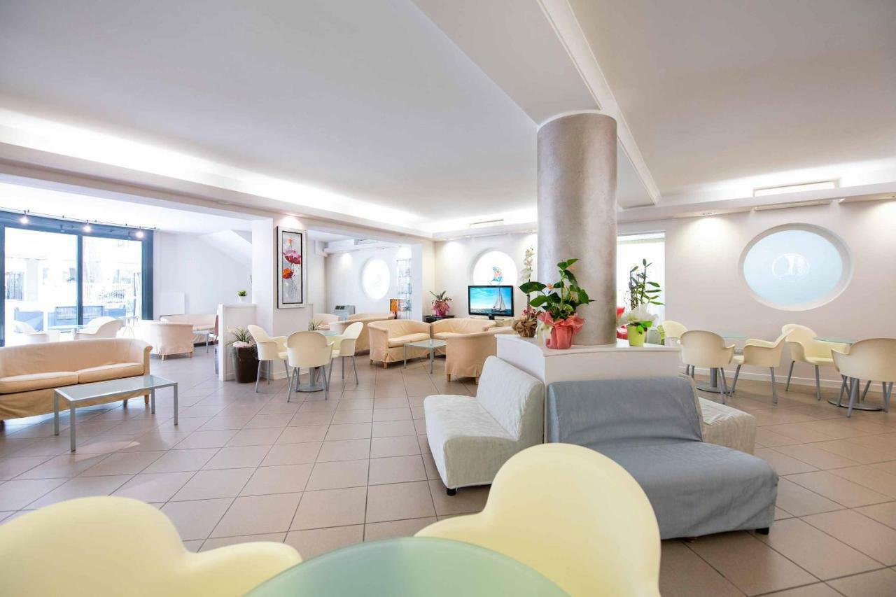 Hotel Cuba ميلانو ماريتيما المظهر الخارجي الصورة